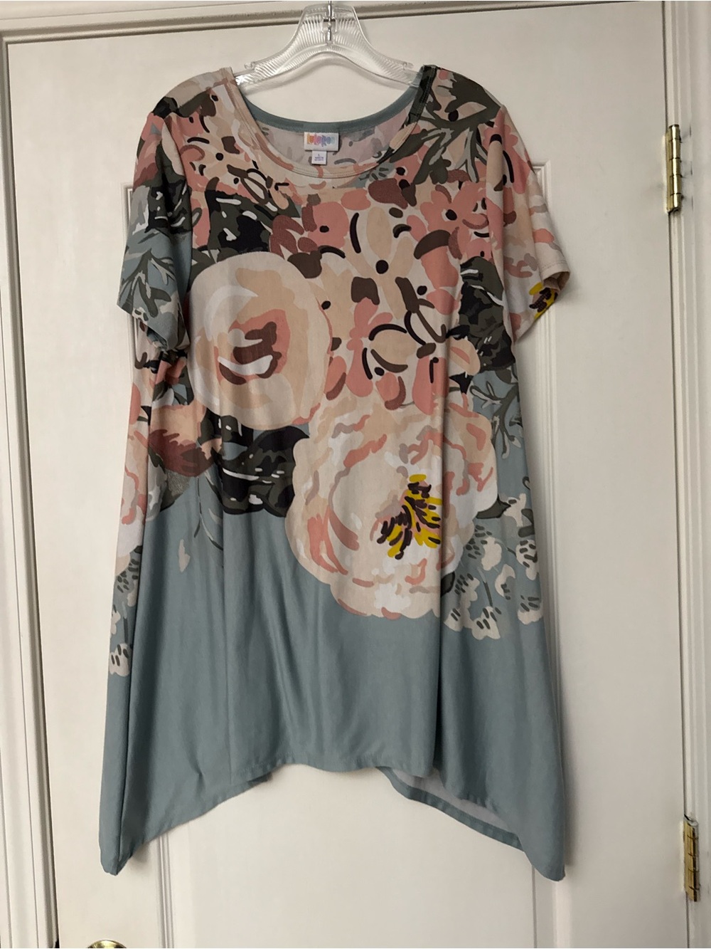 LuLaRoe Dusty Blue Floral Tunic with Pink Blooms
